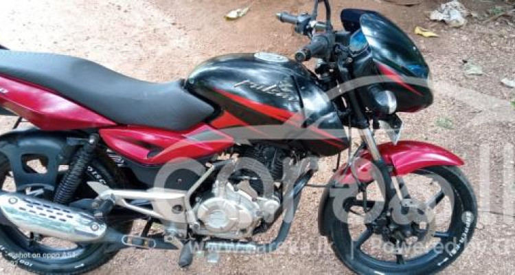 Bajaj pulsar deals 150cc 2015 model