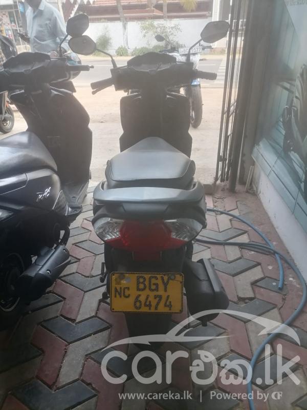 Honda dio 2018 discount price