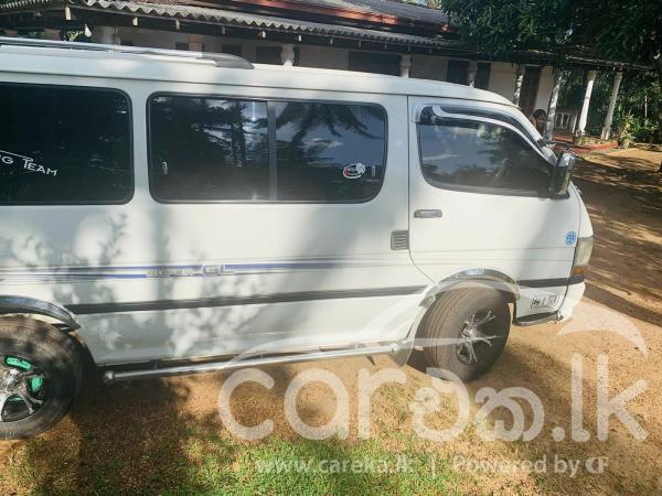 TOYOTA HIACE LH113 1999 | Careka.lk