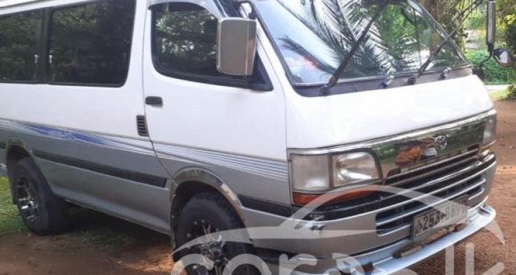 TOYOTA HIACE 1994