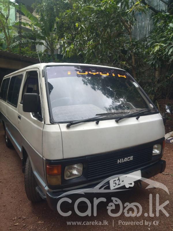 TOYOTA HIACE LH61 1988 | Careka.lk