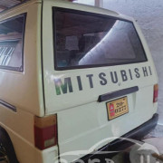 MITSUBISHI DELICA 1982