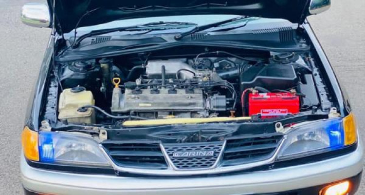 TOYOTA CARINA AT212 1997