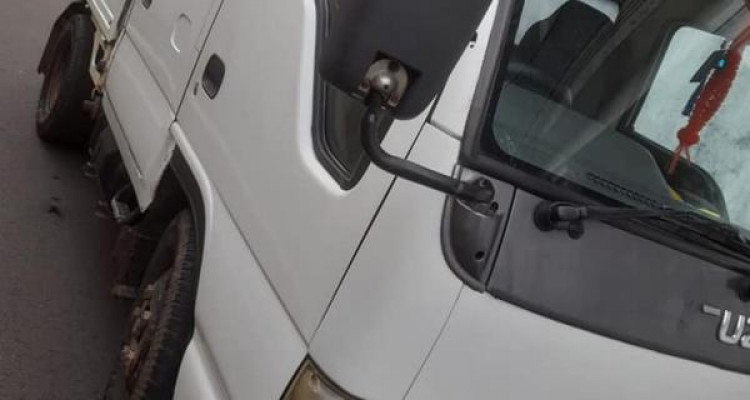 ISUZU ELF 2003