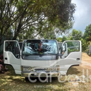 ISUZU ELF 2003