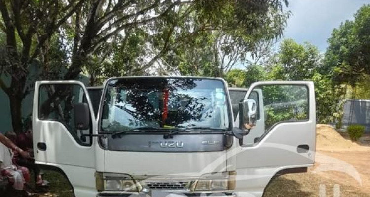 ISUZU ELF 2003
