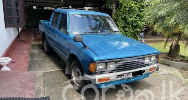 NISSAN DATSUN 1984