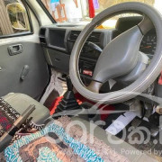 MITSUBISHI MINICAB 2003