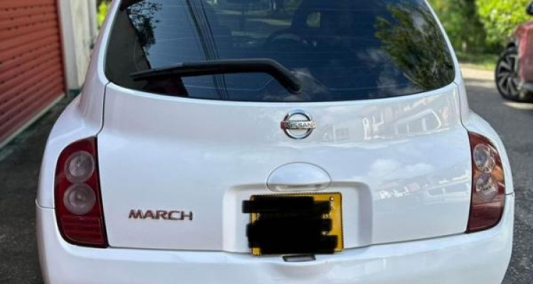 NISSAN MARCH K12 2002