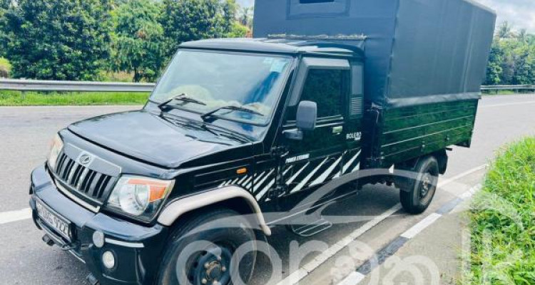 MAHINDRA BOLERO 2019