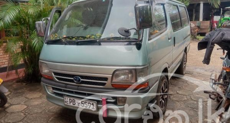 TOYOTA HIACE LH102 2002
