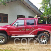 TOYOTA HILUX 1987