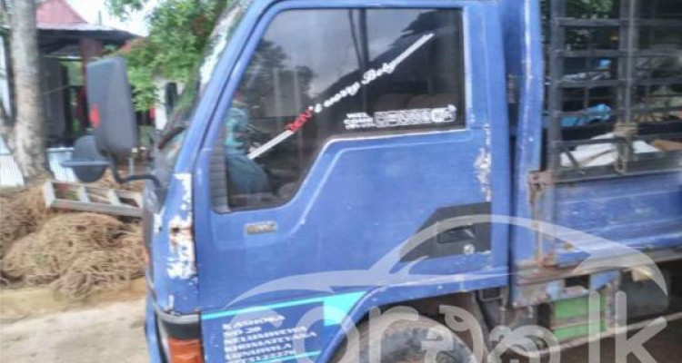 MITSUBISHI CANTER 1992
