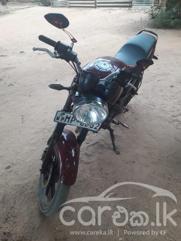 BAJAJ PULSAR 150 2005