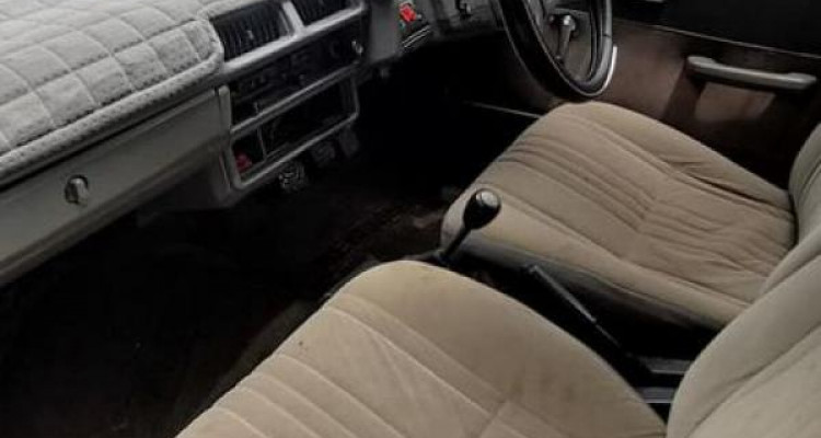 NISSAN SUNNY HB11 1982