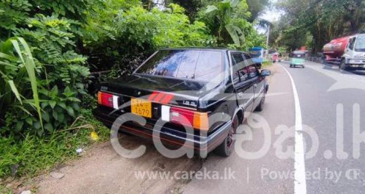 NISSAN SUNNY HB11 1982
