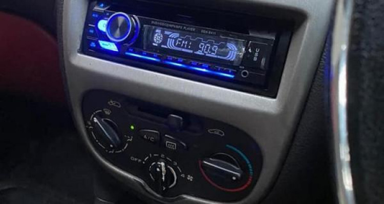 PEUGEOT 206 2006