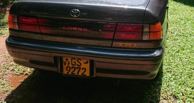 TOYOTA CORSA 1993