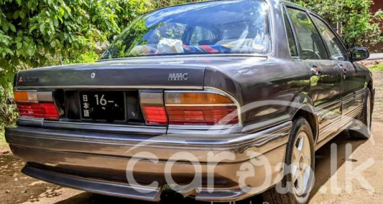 MITSUBISHI GALANT 1989