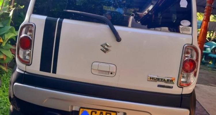 SUZUKI HUSTLER 2016