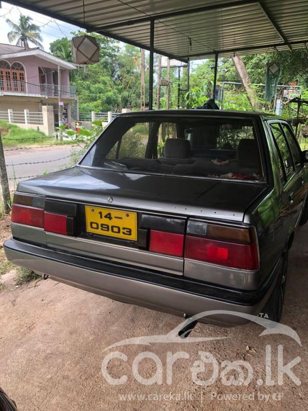 TOYOTA COROLLA AE81 1983 | Careka.lk