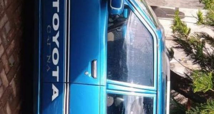 TOYOTA CARINA 1987