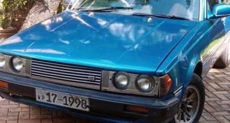 TOYOTA CARINA 1987