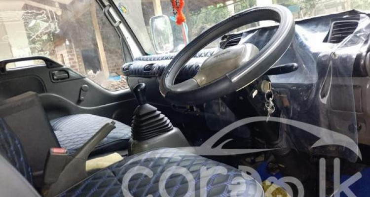 ISUZU ELF 2003