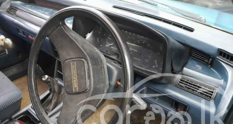HYUNDAI STELLAR 1988