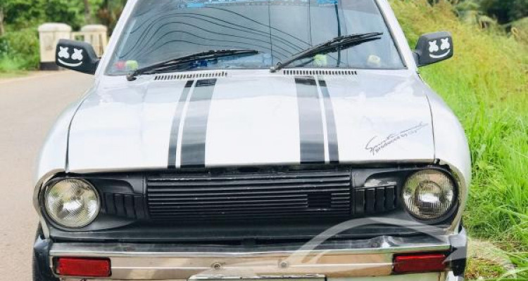 NISSAN SUNNY B211 1977