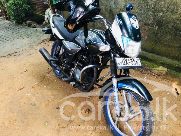 Bajaj platina store 2009 model price