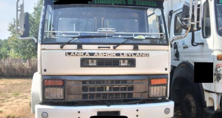 LANKA ASHOK LEYLAND 5 CUBE TIPPER 2011
