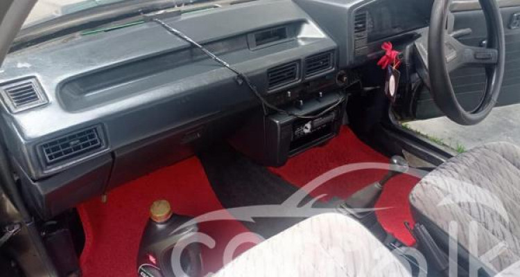 TOYOTA COROLLA AE80 1985