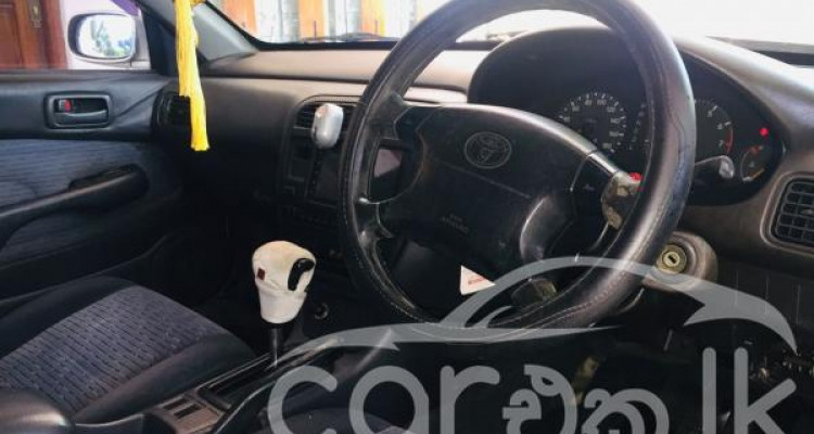 TOYOTA CARINA AT192 1996