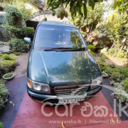 HYUNDAI TRAJET 1997