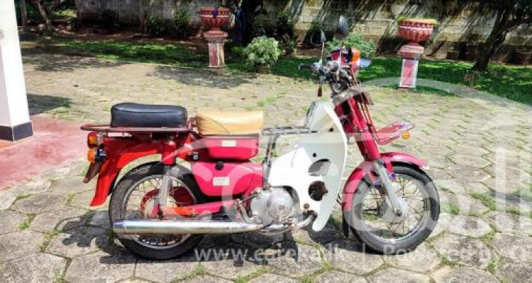 HONDA MD90 2001