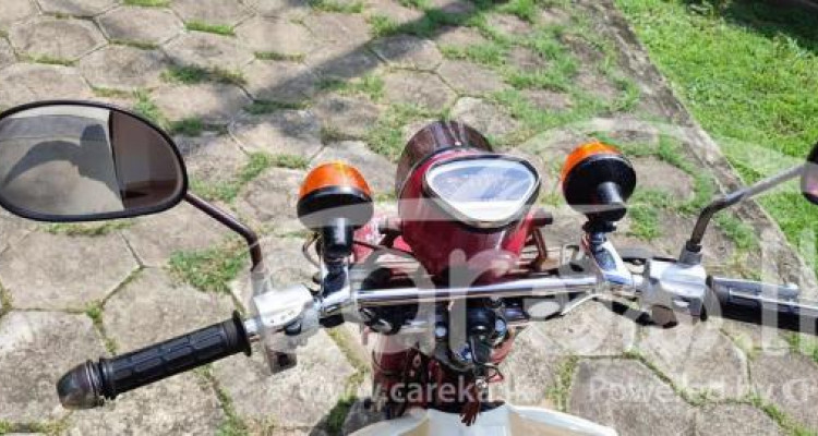 HONDA MD90 2001