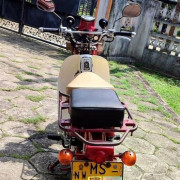 HONDA MD90 2001