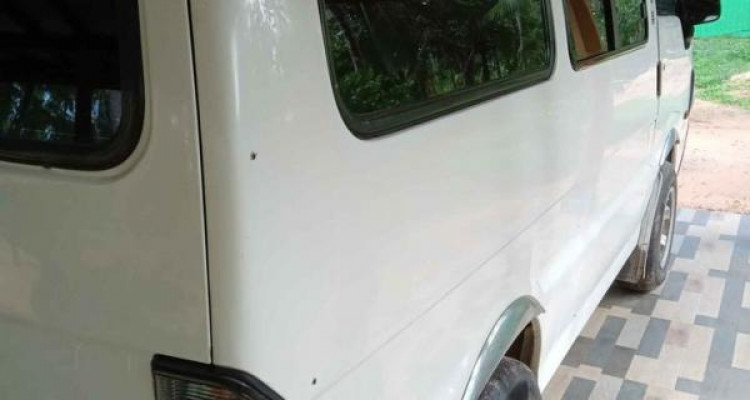 NISSAN VANETTE 1997