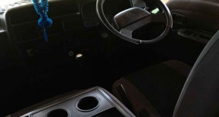 NISSAN VANETTE 1997