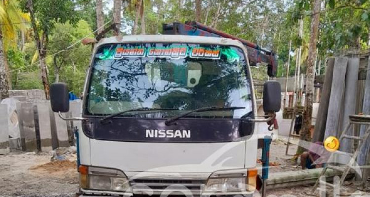 NISSAN ATLAS 1990