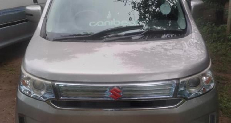 SUZUKI WAGON R STINGRAY 2015