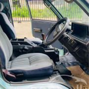 NISSAN VANETTE 1990