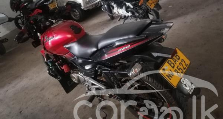 BAJAJ PULSAR 2013