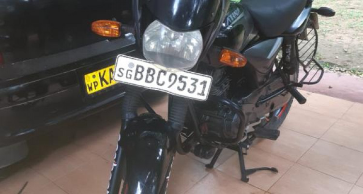 BAJAJ PLATINA 2014