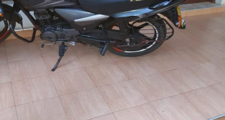 BAJAJ PLATINA 2014