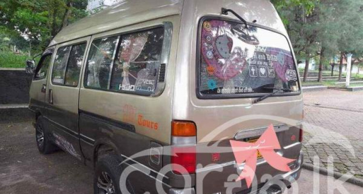 TOYOTA HIACE LH113 1994
