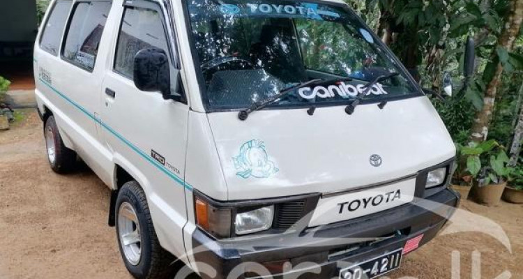 TOYOTA TOWNACE KR26 1987