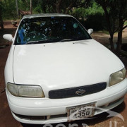 NISSAN BLUEBIRD 1993