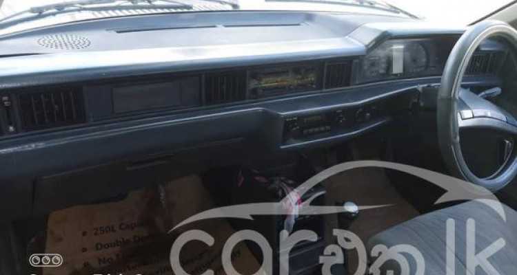 MITSUBISHI TREDIA 1983